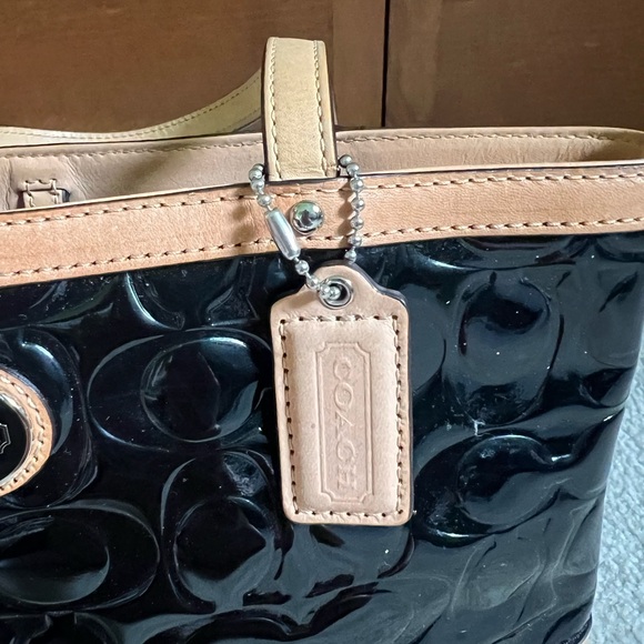 Coach Glossy Black and Tan Tote Bag - Picture 3 of 6